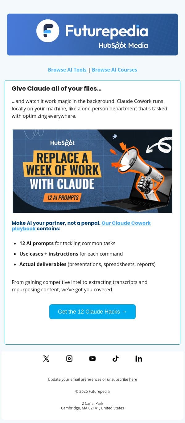 Claude gives you superpowers 💪 email from 未来百科 screenshot
