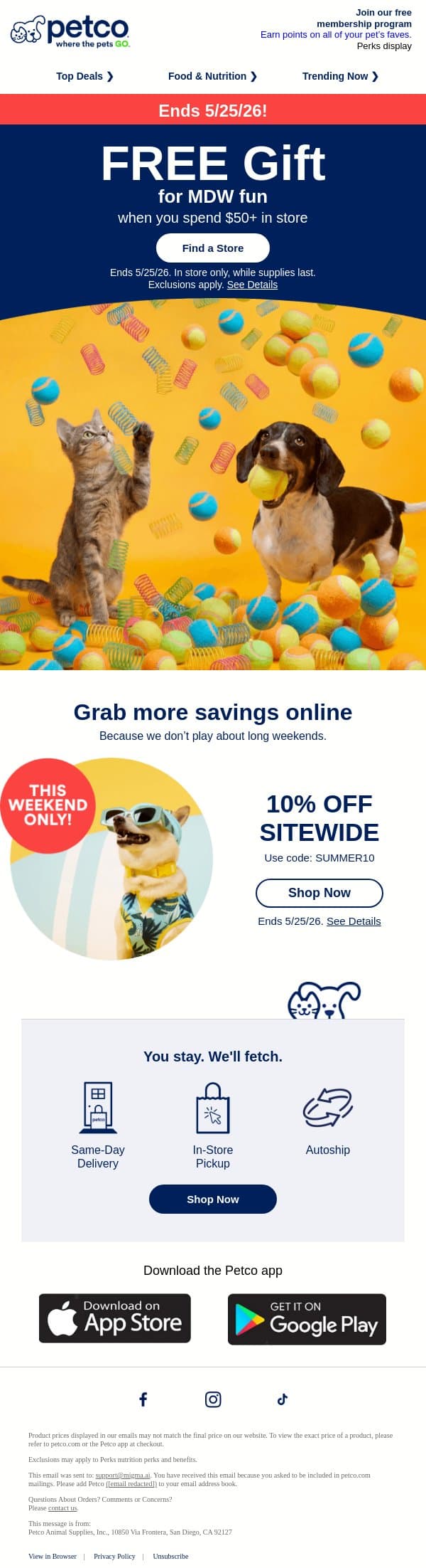 FREE GIFT? 🙀 Stop in stores for long wknd fun! email from Petco screenshot