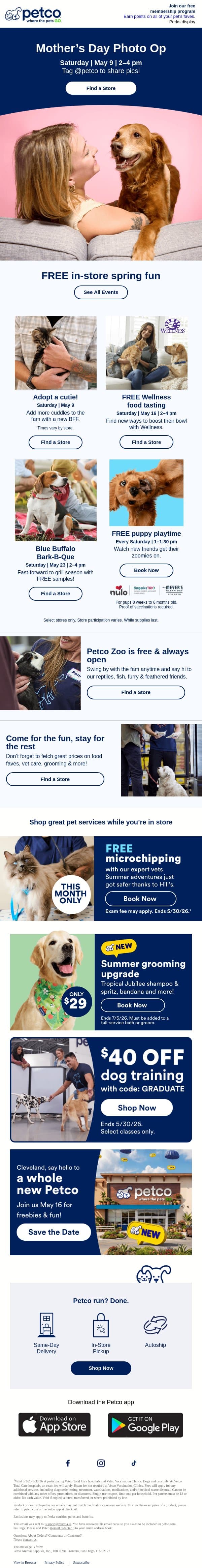 TODAY! FREE photo op for the pet moms 💞 email from Petco screenshot